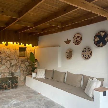 Pavelin Yeri Hotel