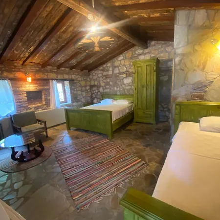 Hotel Pavelin Yeri Edremit (Balikesir)