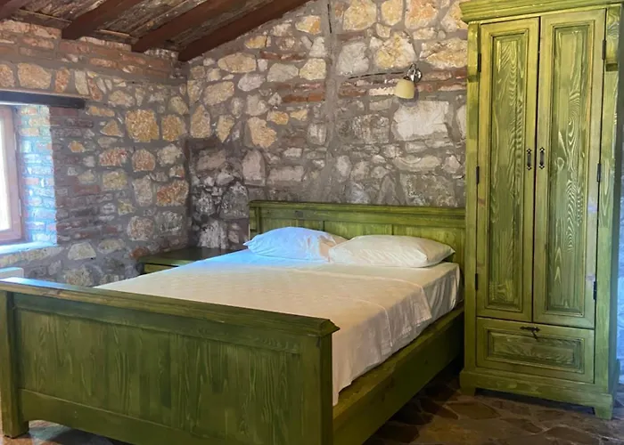 מלון Pavelin Yeri *